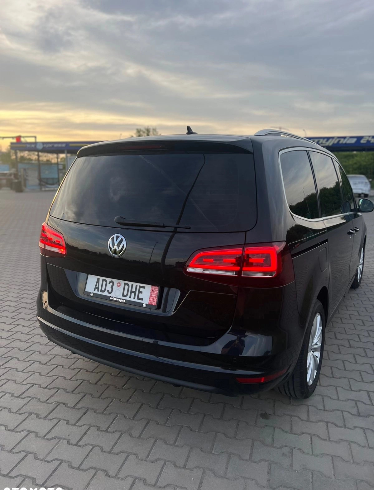 Volkswagen Sharan cena 85000 przebieg: 180000, rok produkcji 2019 z Wrocław małe 301